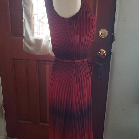 AMANDA LANE DRESS - Picture 5 of 16